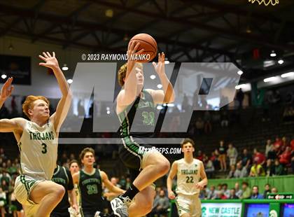 Thumbnail 2 in Yorktown vs. New Castle (IHSAA 3A Section 24 Semifinal) photogallery.
