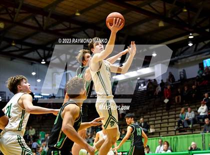 Thumbnail 1 in Yorktown vs. New Castle (IHSAA 3A Section 24 Semifinal) photogallery.