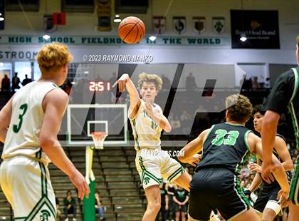 Thumbnail 2 in Yorktown vs. New Castle (IHSAA 3A Section 24 Semifinal) photogallery.