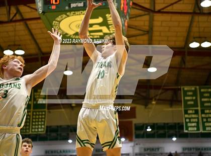Thumbnail 1 in Yorktown vs. New Castle (IHSAA 3A Section 24 Semifinal) photogallery.