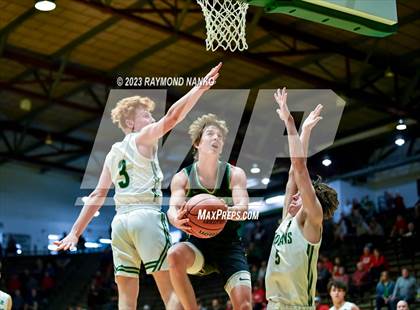 Thumbnail 1 in Yorktown vs. New Castle (IHSAA 3A Section 24 Semifinal) photogallery.