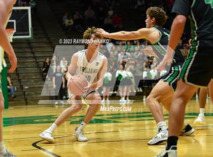 Thumbnail 1 in Yorktown vs. New Castle (IHSAA 3A Section 24 Semifinal) photogallery.