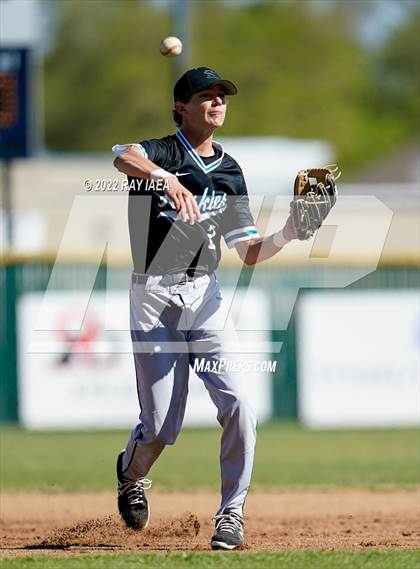 Thumbnail 1 in Sheldon @ Elk Grove photogallery.