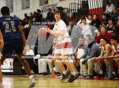 Thumbnail 1 in Perry Hall @ Dulaney photogallery.