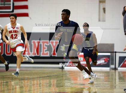 Thumbnail 2 in Perry Hall @ Dulaney photogallery.