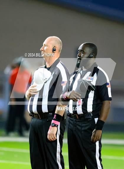 Thumbnail 1 in Grand Saline vs Chisum photogallery.