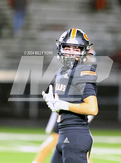 Thumbnail 2 in Grand Saline vs Chisum photogallery.