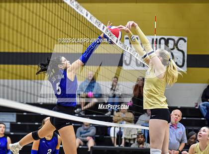 Thumbnail 1 in Wortham @ Whitewright photogallery.