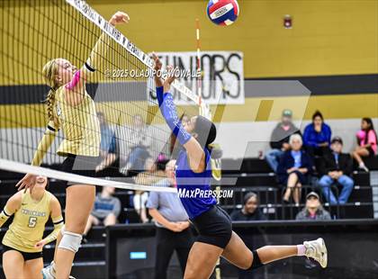 Thumbnail 2 in Wortham @ Whitewright photogallery.