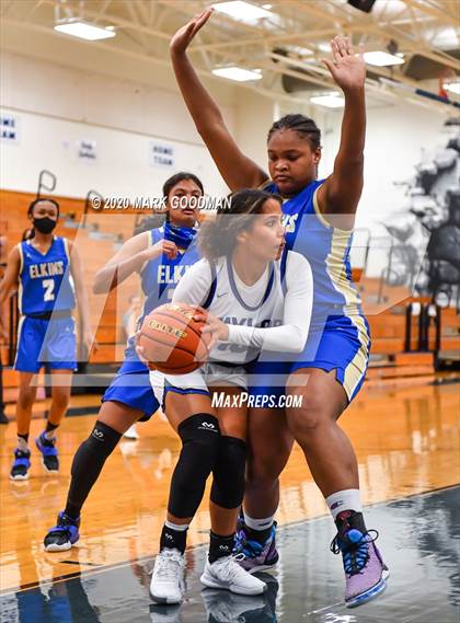 Thumbnail 2 in Elkins @ Katy Taylor photogallery.