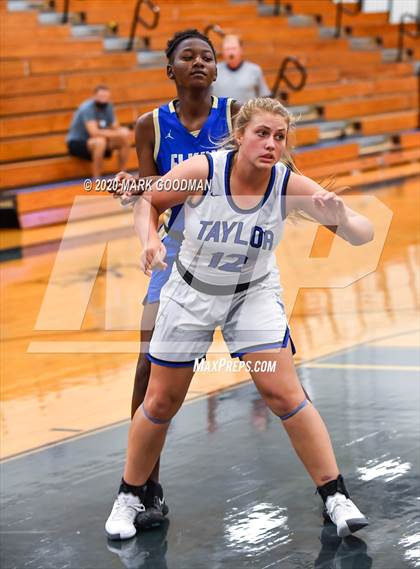 Thumbnail 2 in Elkins @ Katy Taylor photogallery.