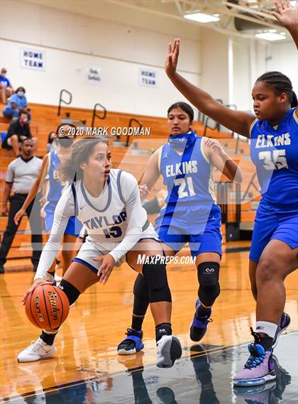 Thumbnail 3 in Elkins @ Katy Taylor photogallery.