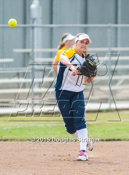 Thumbnail 1 in Notre Dame vs. Scotts Valley (CIF CCS Division 3 Final) photogallery.