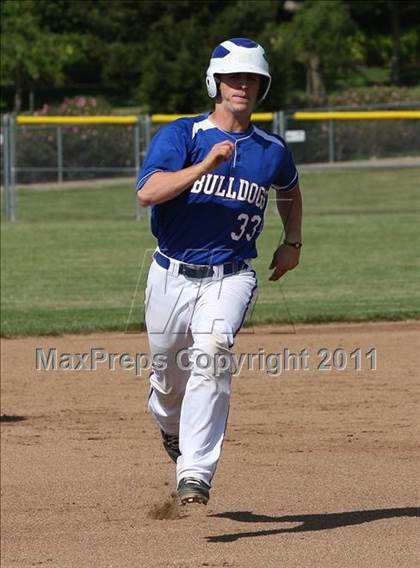 Thumbnail 2 in Ponderosa @ Folsom photogallery.