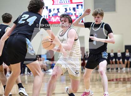 Thumbnail 2 in Brentwood vs Independence photogallery.