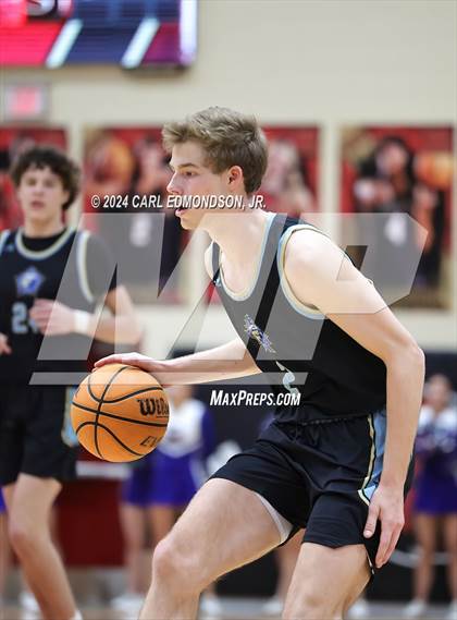 Thumbnail 2 in Brentwood vs Independence photogallery.