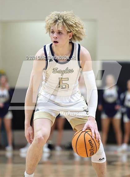 Thumbnail 3 in Brentwood vs Independence photogallery.