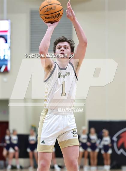 Thumbnail 1 in Brentwood vs Independence photogallery.