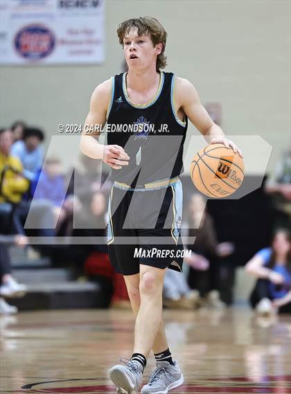 Thumbnail 2 in Brentwood vs Independence photogallery.