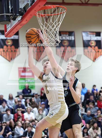 Thumbnail 2 in Brentwood vs Independence photogallery.