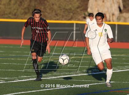 Thumbnail 2 in Palos Verdes vs. Royal photogallery.