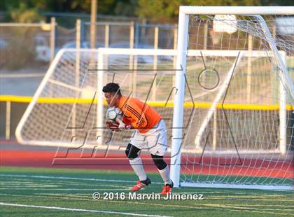 Thumbnail 3 in Palos Verdes vs. Royal photogallery.