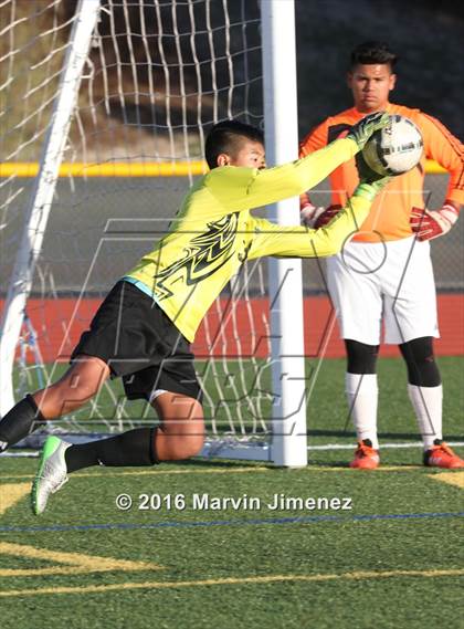 Thumbnail 3 in Palos Verdes vs. Royal photogallery.