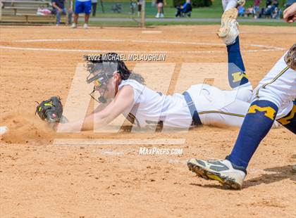Thumbnail 3 in Massapequa vs East Meadow (NYSPHSAA Section VIII Class AA Final) photogallery.
