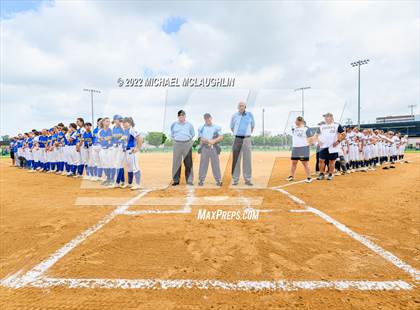 Thumbnail 3 in Massapequa vs East Meadow (NYSPHSAA Section VIII Class AA Final) photogallery.