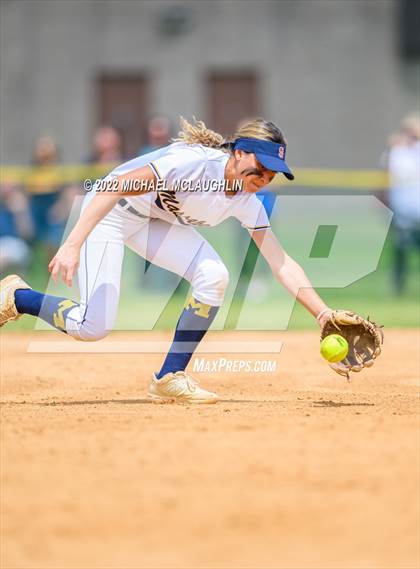 Thumbnail 1 in Massapequa vs East Meadow (NYSPHSAA Section VIII Class AA Final) photogallery.