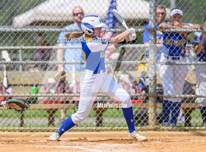 Thumbnail 2 in Massapequa vs East Meadow (NYSPHSAA Section VIII Class AA Final) photogallery.