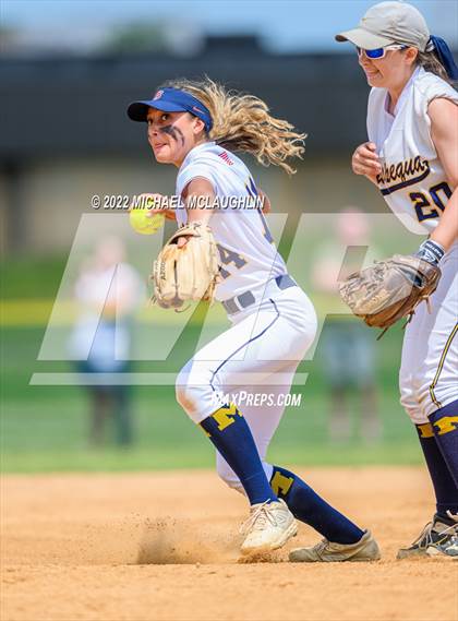 Thumbnail 3 in Massapequa vs East Meadow (NYSPHSAA Section VIII Class AA Final) photogallery.