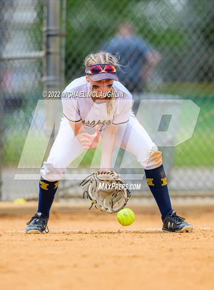 Thumbnail 1 in Massapequa vs East Meadow (NYSPHSAA Section VIII Class AA Final) photogallery.