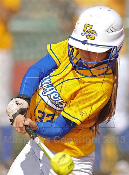 Thumbnail 3 in Charter Oak @ Loara photogallery.