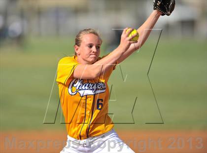 Thumbnail 3 in Charter Oak @ Loara photogallery.