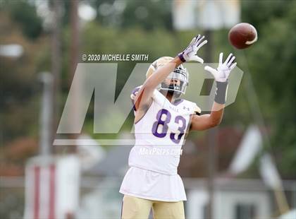 Thumbnail 2 in Male @ Butler photogallery.