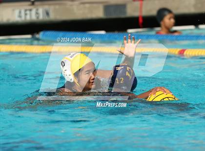 Thumbnail 3 in Alameda vs Alhambra (Battle of the Bay) photogallery.