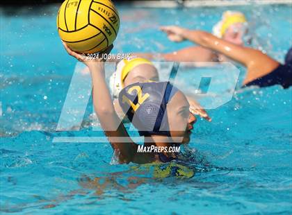 Thumbnail 3 in Alameda vs Alhambra (Battle of the Bay) photogallery.