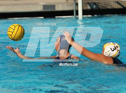 Thumbnail 2 in Alameda vs Alhambra (Battle of the Bay) photogallery.