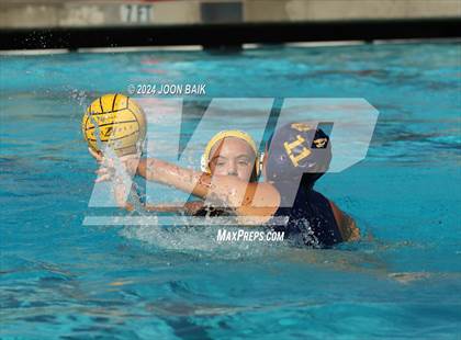 Thumbnail 3 in Alameda vs Alhambra (Battle of the Bay) photogallery.