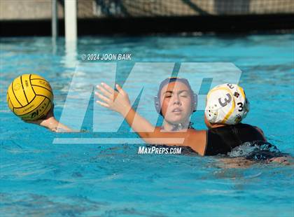 Thumbnail 3 in Alameda vs Alhambra (Battle of the Bay) photogallery.