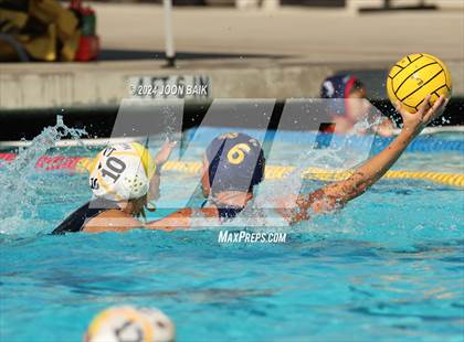 Thumbnail 1 in Alameda vs Alhambra (Battle of the Bay) photogallery.