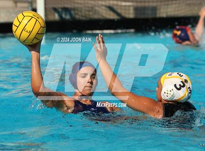 Thumbnail 2 in Alameda vs Alhambra (Battle of the Bay) photogallery.