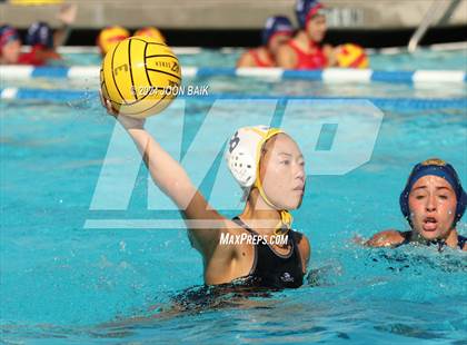 Thumbnail 1 in Alameda vs Alhambra (Battle of the Bay) photogallery.