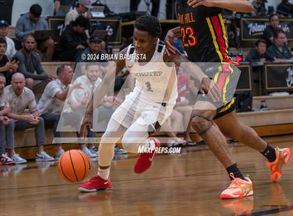 Thumbnail 3 in Oak Hill Academy vs. Imhotep Charter (Iolani Classic) photogallery.