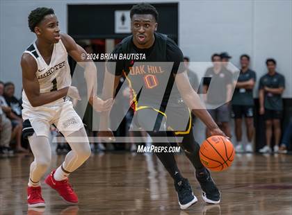 Thumbnail 3 in Oak Hill Academy vs. Imhotep Charter (Iolani Classic) photogallery.