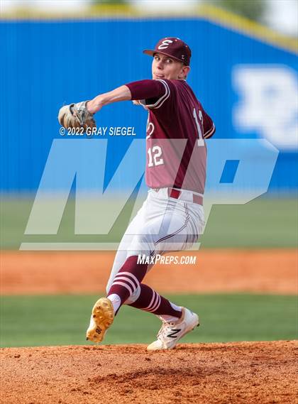 Thumbnail 2 in Edmond Memorial @ Deer Creek photogallery.
