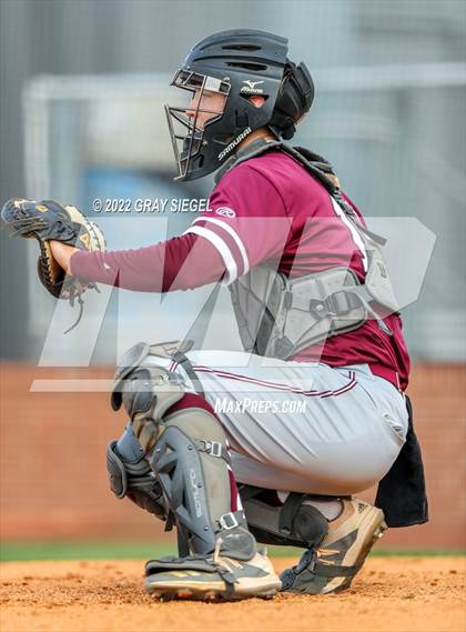 Thumbnail 1 in Edmond Memorial @ Deer Creek photogallery.