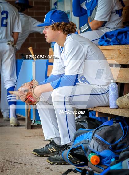 Thumbnail 2 in Edmond Memorial @ Deer Creek photogallery.