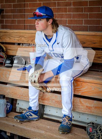 Thumbnail 3 in Edmond Memorial @ Deer Creek photogallery.